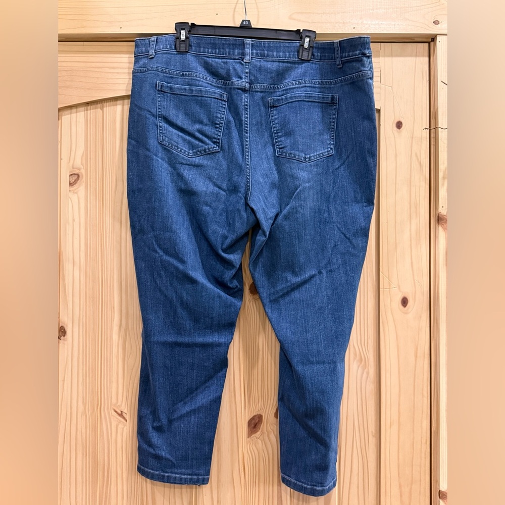 Plus Size Blue Stretch Women's Jeans - Picture 5 of 5